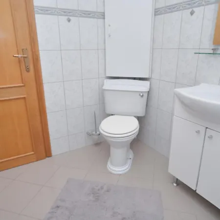 Bistrik Medresa - Free Parking Saraievo