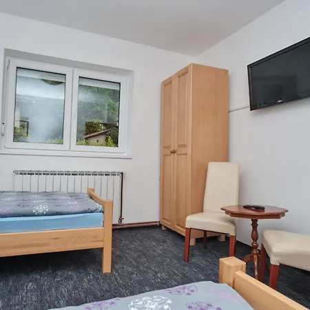 Apartman Bistrik Medresa - Free Parking *