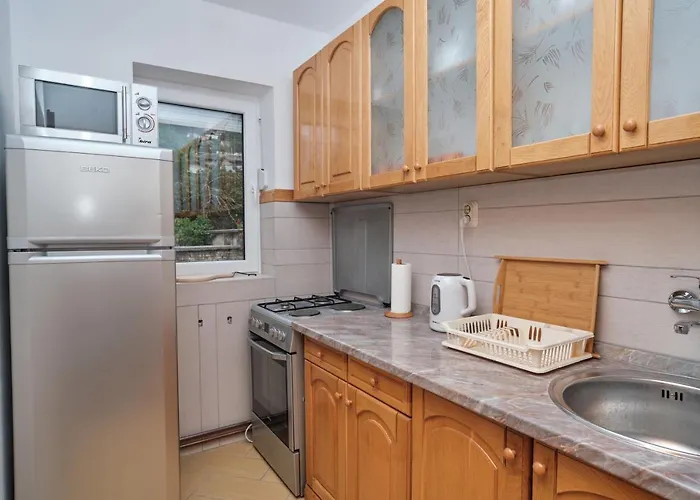 Bistrik Medresa - Free Parking *