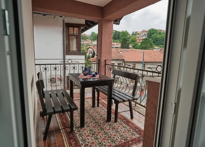 شقة Bistrik Medresa - Free Parking