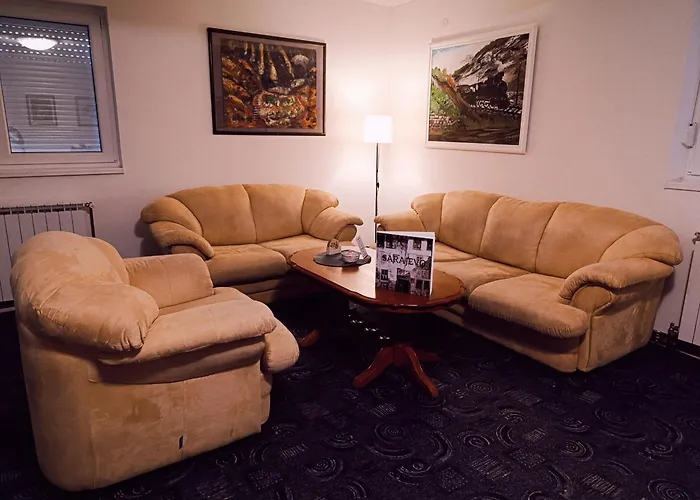 Bistrik Medresa - Free Parking شقة *